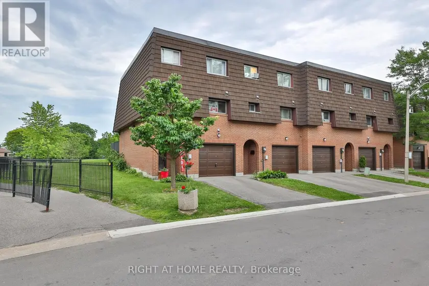 Townhouse at 74 - 100 DARRAS COURT, Brampton