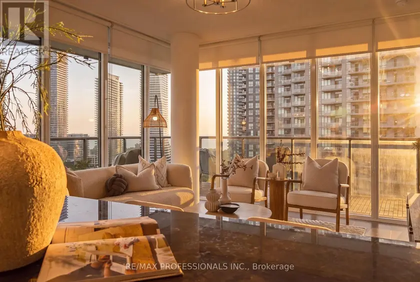 Apartment at 2108 - 88 PARK LAWN ROAD, Toronto