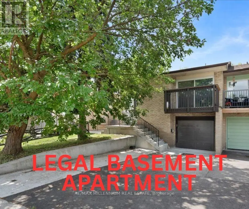 Semi-Detached/Link at 26 TALBOT STREET, Brampton