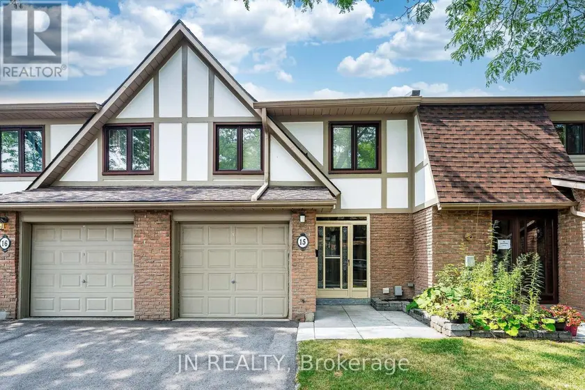 Townhouse at 15 GATWICK LANE, Brampton