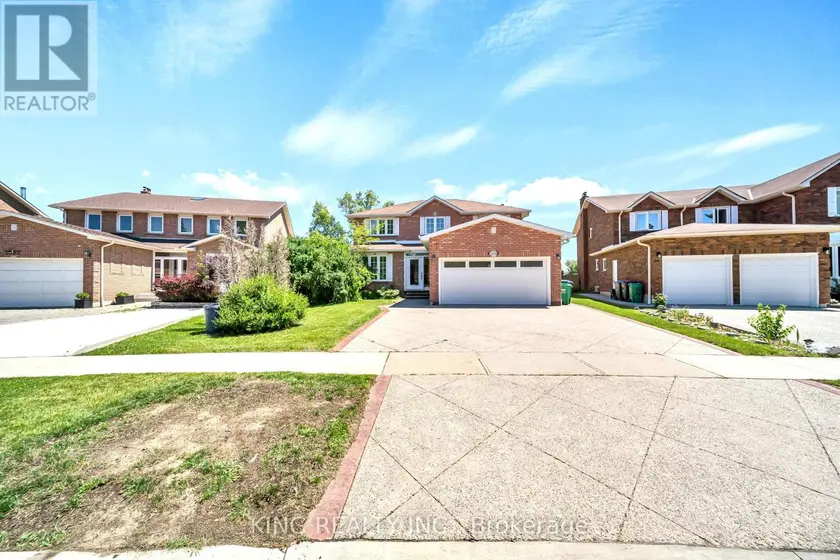 Detached at 2606 AMBERCROFT TRAIL, Mississauga