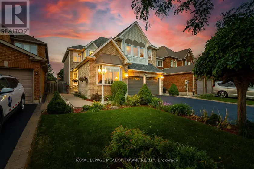 Detached at 82 MILLER DRIVE, Halton Hills