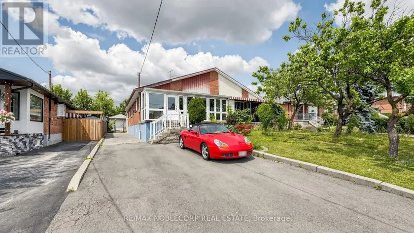 Semi-Detached/Link at 95 SNOWOOD COURT, Toronto (Glenfield-Jane Heights)