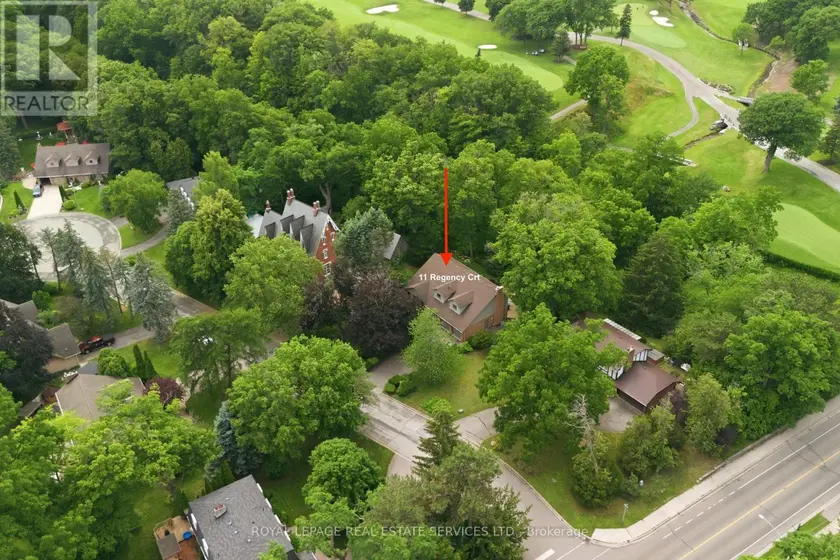Detached at 11 REGENCY COURT, Oakville