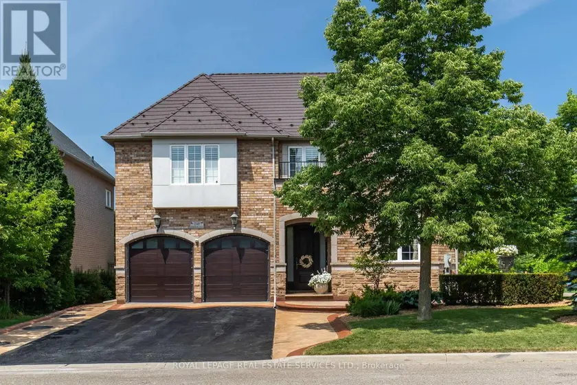 Detached at 2149 ALDERBROOK DRIVE, Oakville