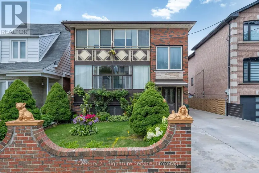 Multiplex at 524 SILVERTHORN AVENUE, Toronto