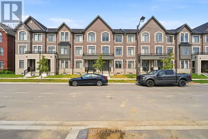 Townhouse at 15 CAMINO REAL DRIVE, Caledon