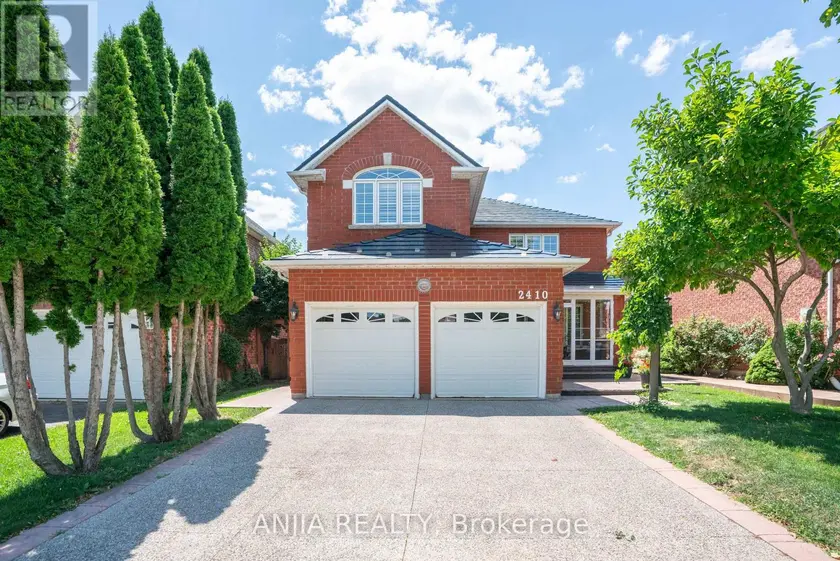 Detached at 2410 EDEN VALLEY DRIVE, Oakville