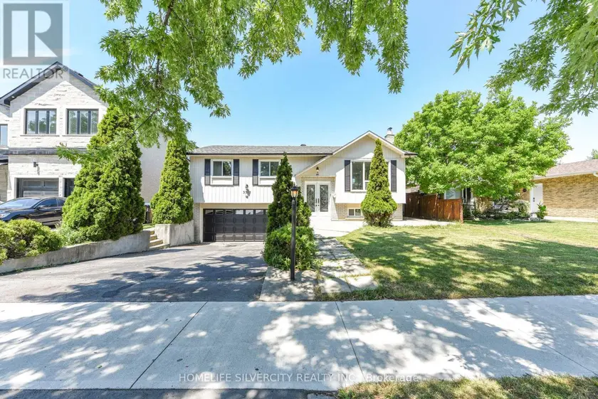 Detached at 3315 DWIGGIN AVENUE, Mississauga