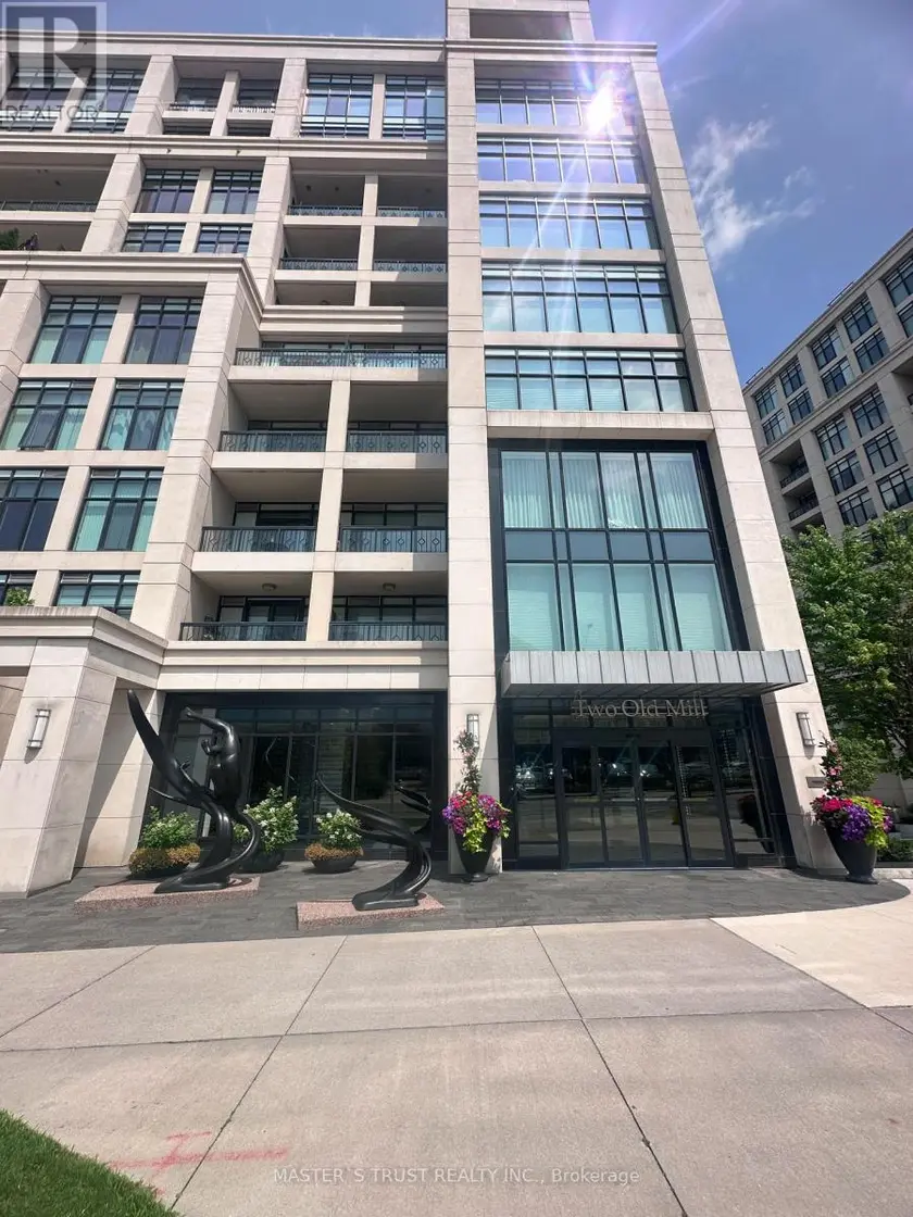 Apartment at 726 - 2 OLD MILL DRIVE, Toronto (High Park-Swansea)