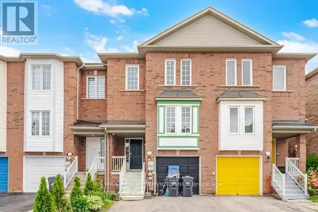 Townhouse at 75 WILMONT COURT, Brampton