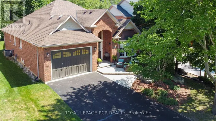 Detached at 7 PUTNEY ROAD, Caledon
