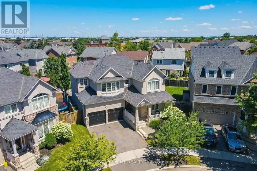 Detached at 1533 MORSE PLACE, Milton