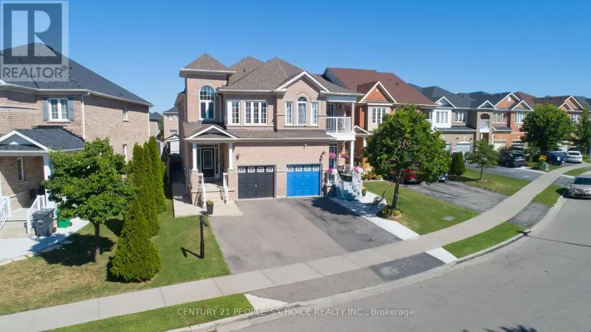 Semi-Detached/Link at 8 CALM WATERS CRESCENT, Brampton