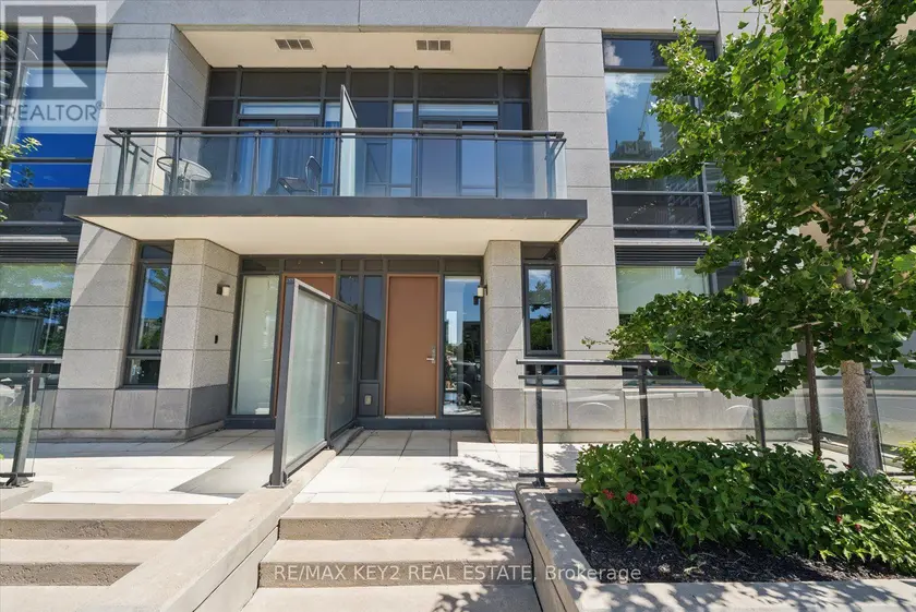 Apartment at TH6 - 4011 BRICKSTONE MEWS, Mississauga (Creditview)