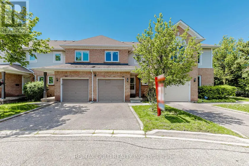 Townhouse at 52 WICKSTEAD COURT, Brampton