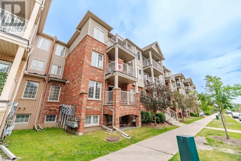 Townhouse at 2 - 153 ISAAC DEVINS BOULEVARD, Toronto