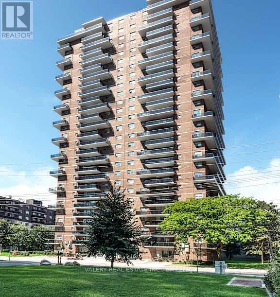 Apartment at 1006 - 70 PARK STREET E, Mississauga