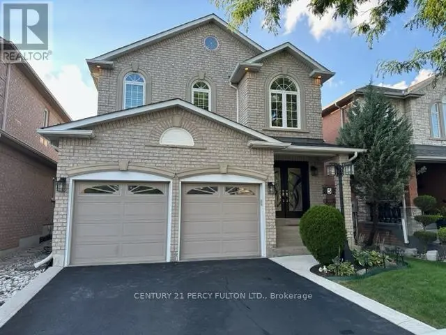 Detached at 5 HILLPATH CRESCENT, Brampton