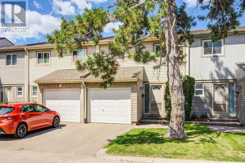 Townhouse at 4 - 3500 GLEN ERIN DRIVE, Mississauga