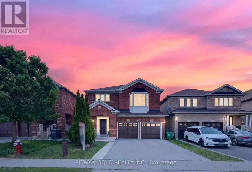 Detached at 40 DUNURE CRESCENT, Brampton