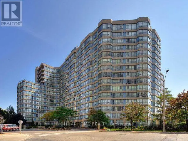 Apartment at 701 - 250 WEBB DRIVE, Mississauga (City Centre)