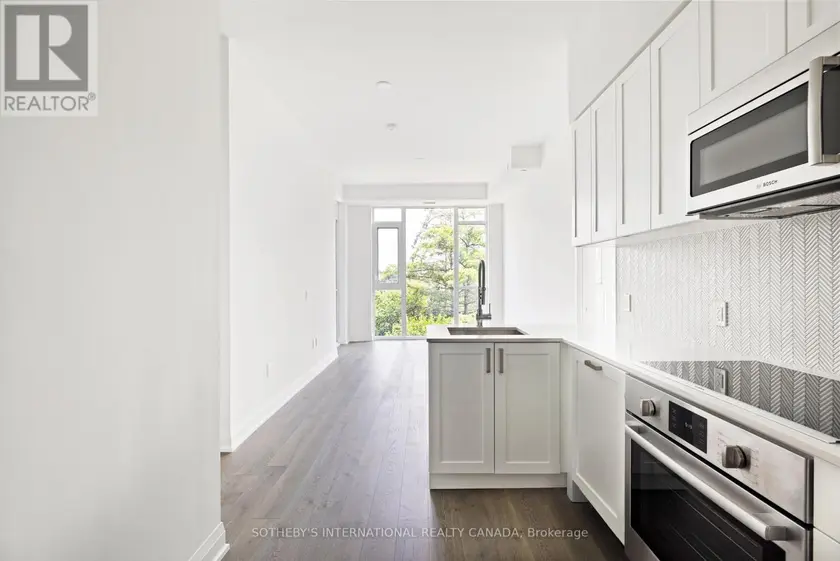 Apartment at 293 THE KINGSWAY WAY, Toronto