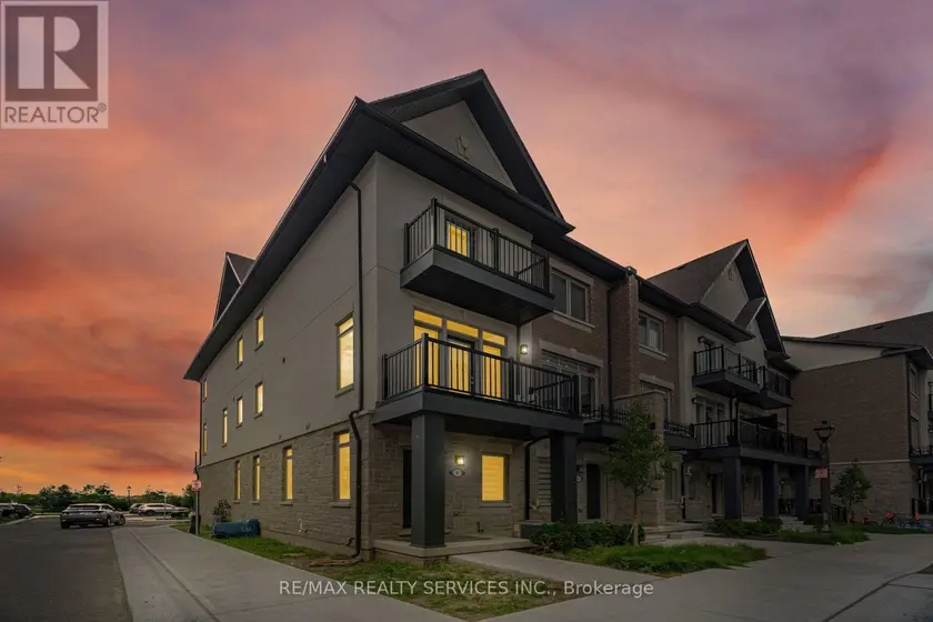 Townhouse at 1 SPRINGDALE AVENUE, Caledon