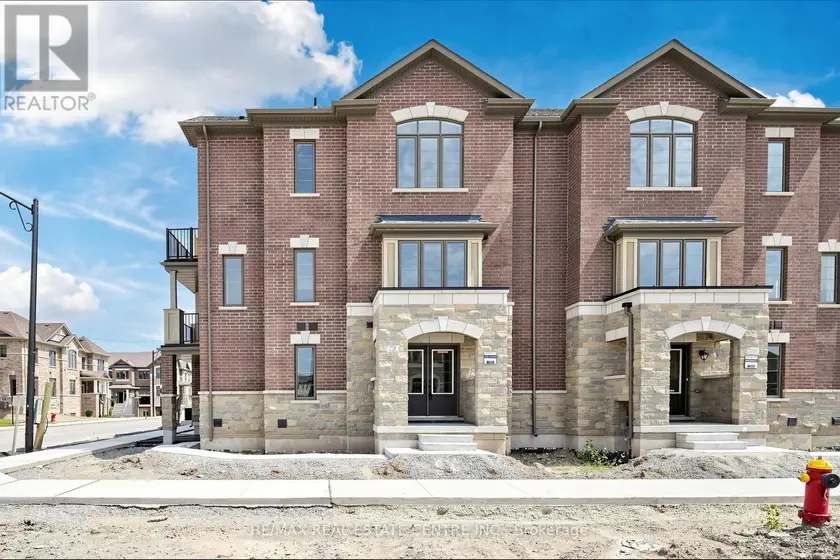 Townhouse at 230 FIREWEED GATE, Milton