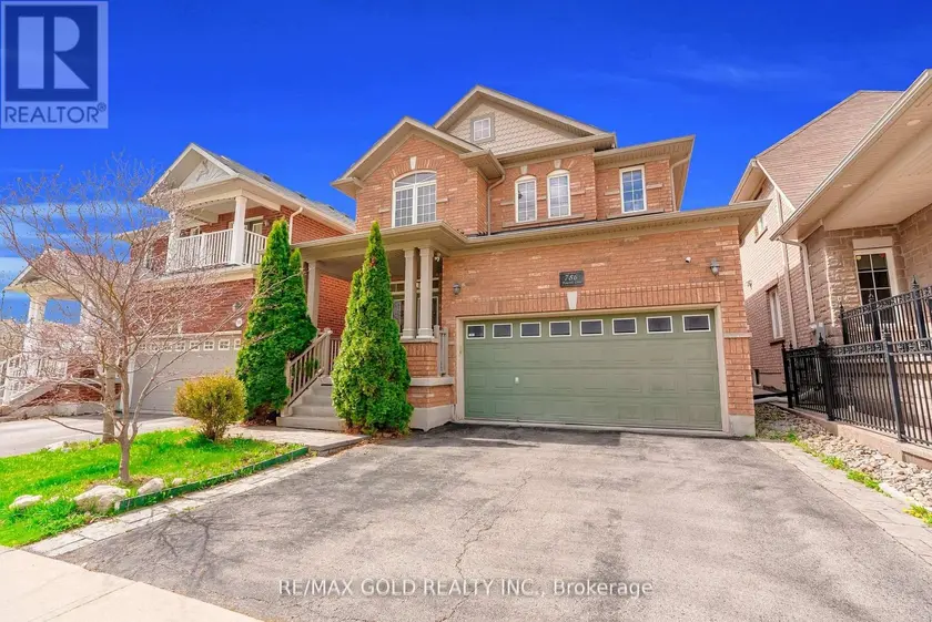 Detached at 786 FOURTH LINE, Milton