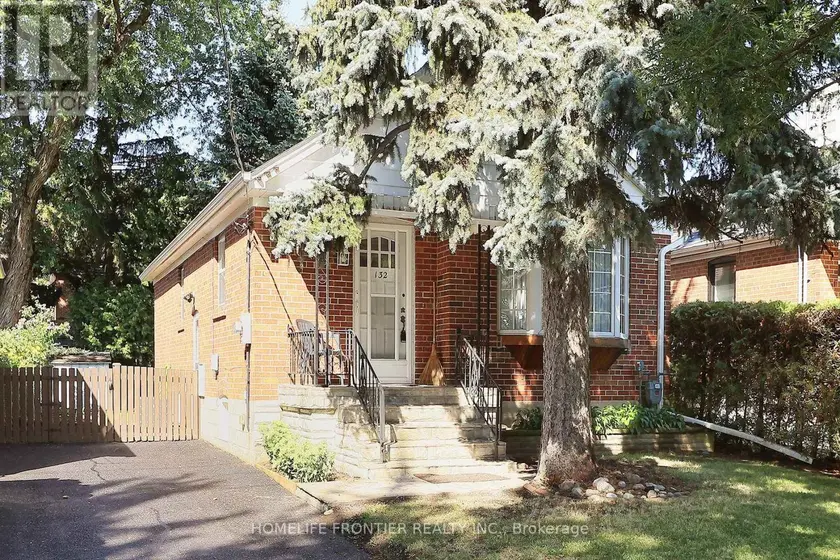 Detached at 132 WESLEY STREET, Toronto