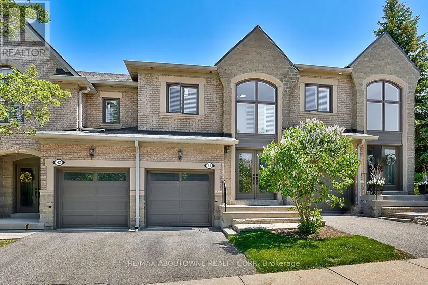 Townhouse at 41 - 2250 ROCKINGHAM DRIVE, Oakville