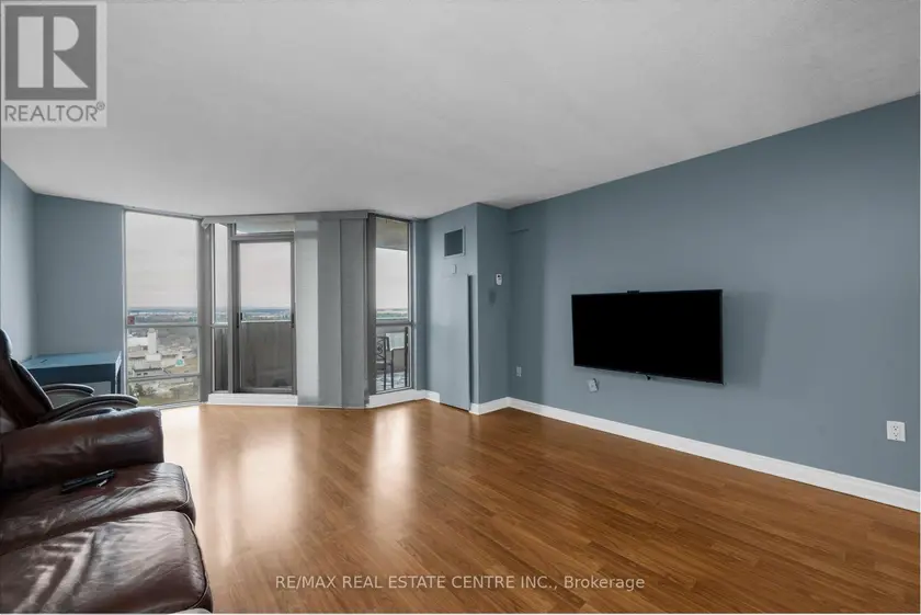 Apartment at 1504 - 20 MCFARLANE DRIVE, Halton Hills