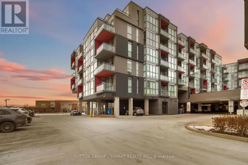 Apartment at D422 - 5220 DUNDAS STREET, Burlington