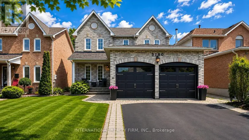 Detached at 3180 PEBBLEWOOD ROAD, Mississauga