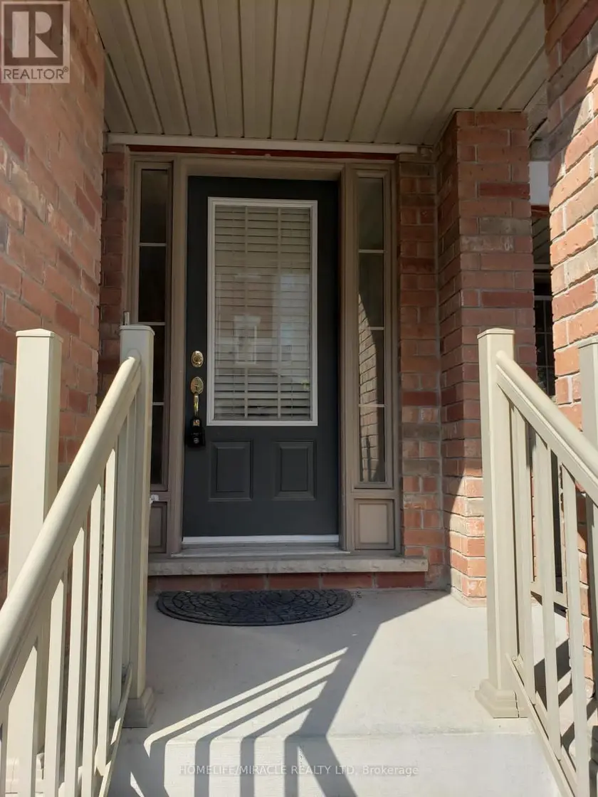 Townhouse at 11 Shiff Cres, Brampton