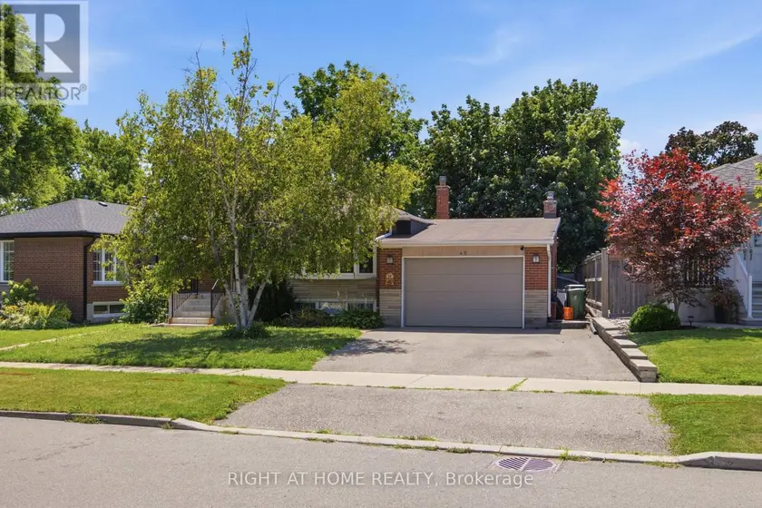 Detached at 45 FAVERSHAM CRESCENT, Toronto