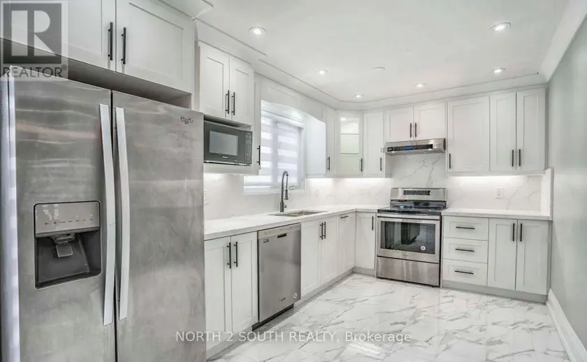 Detached at UPPER - 37 LOIRE COURT, Toronto