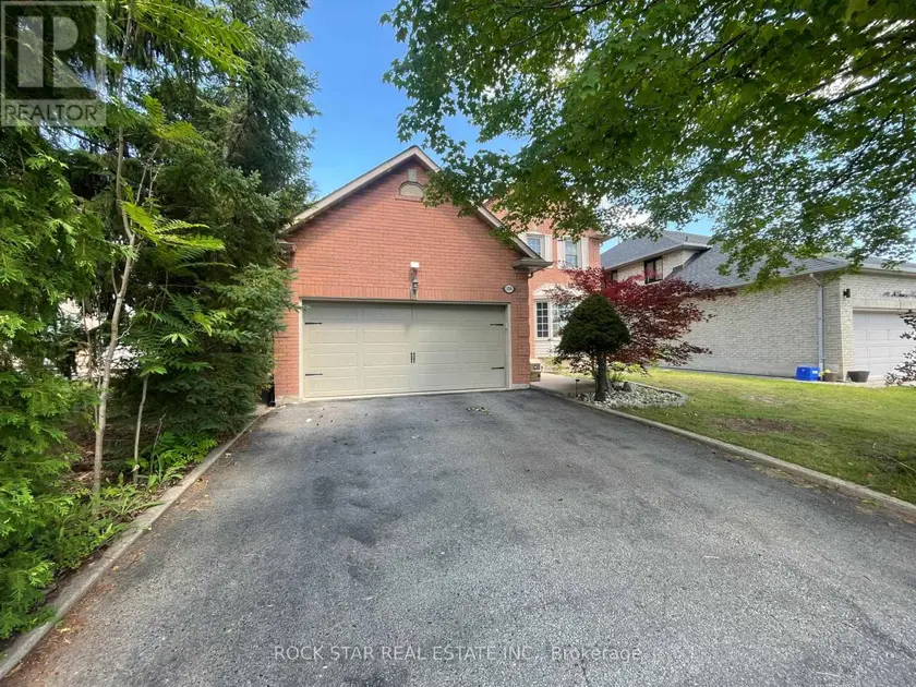 Detached at 106 MILBOURNE CRESCENT, Oakville