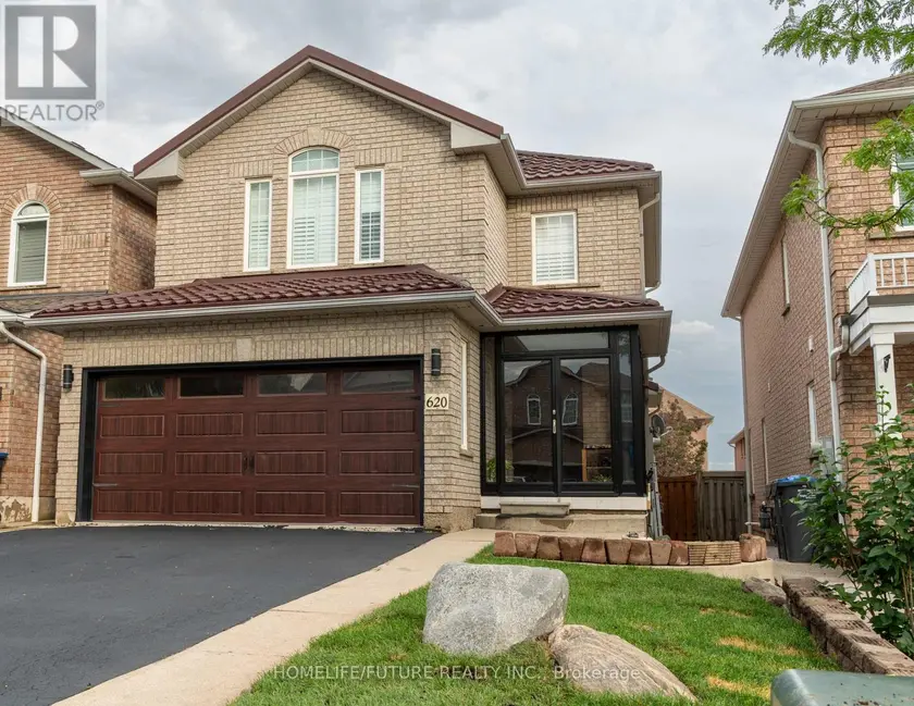 Detached at 620 MADAME STREET, Mississauga