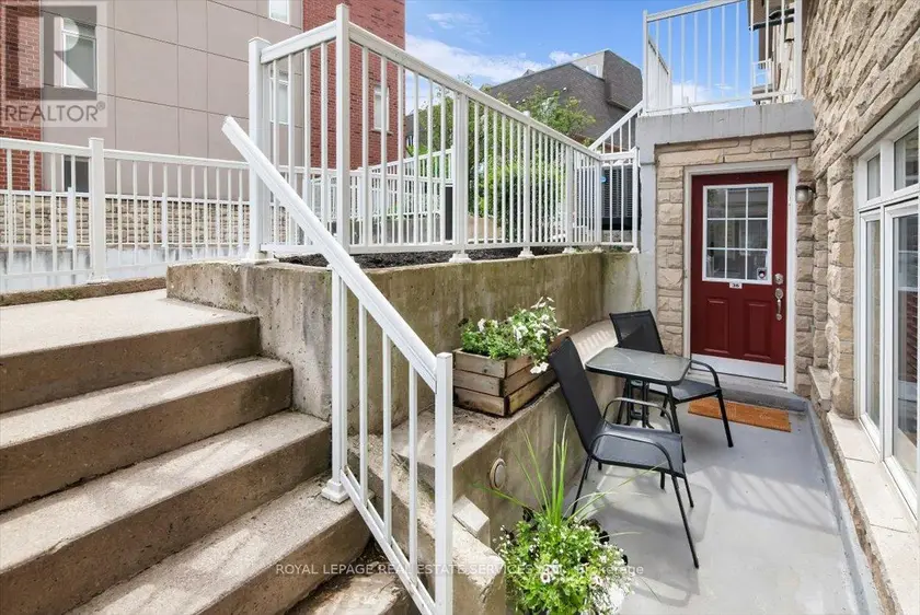 Townhouse at 36 - 30 TURNTABLE CRESCENT, Toronto