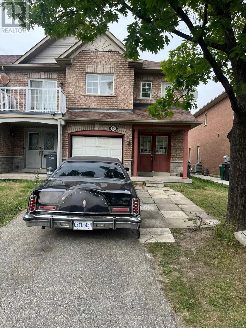 Townhouse at 15 CHECKERBERRY CRESCENT, Brampton