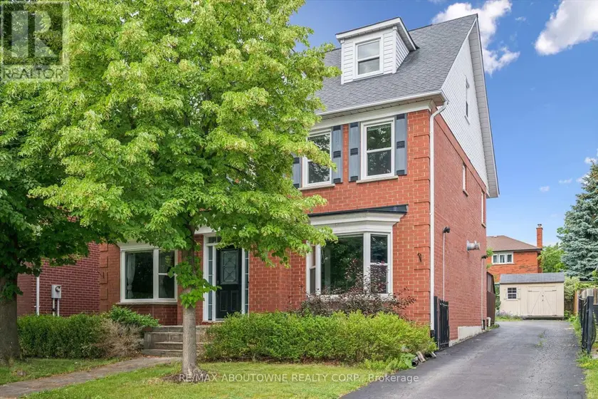 Detached at 2456 SIXTH LINE, Oakville