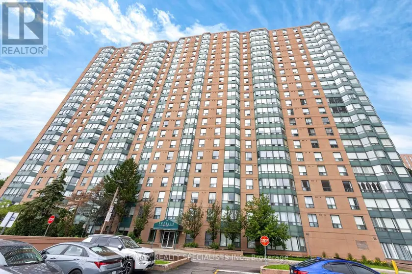 Apartment at 2009 - 135 HILLCREST AVENUE, Mississauga