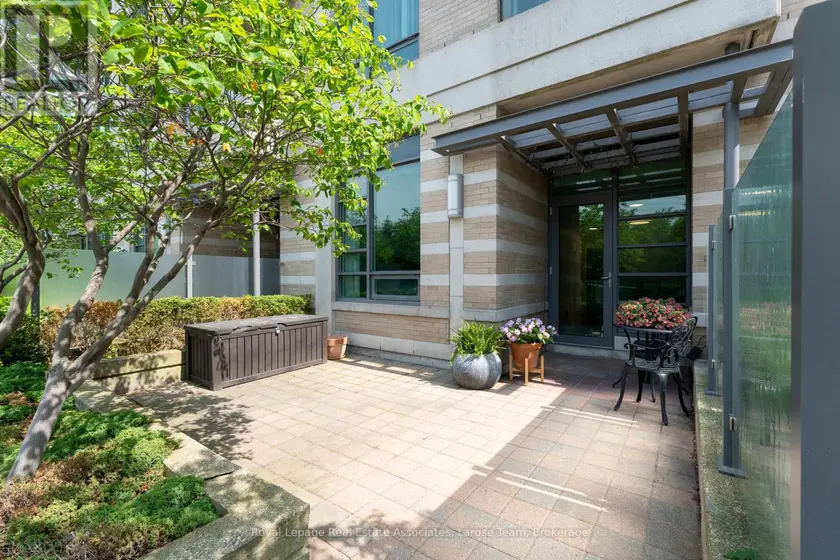 Apartment at 102 - 225 SHERWAY GARDENS ROAD, Toronto