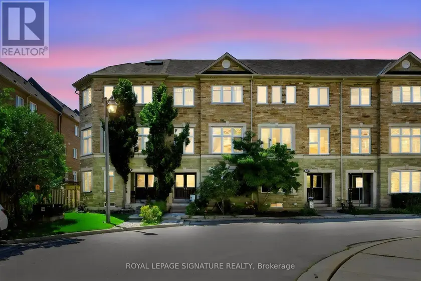 Townhouse at 10 CLOCKWORK LANE, Toronto