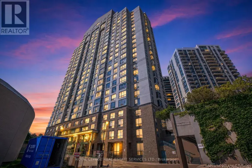 Apartment at 1711 - 101 SUBWAY CRESCENT, Toronto