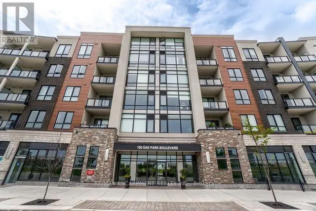 Apartment at 220 - 150 OAK PARK BOULEVARD, Oakville (RO River Oaks)