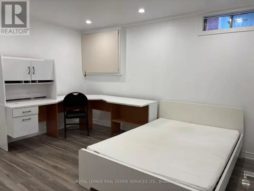 Detached at BSMT-2 - 1966 KEMPTON PARK DRIVE, Mississauga
