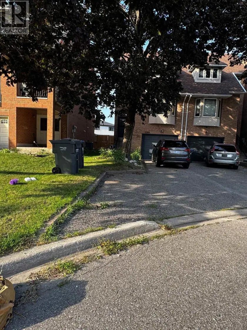 Semi-Detached/Link at GROUND FLOOR - 5309 FERRET COURT, Mississauga